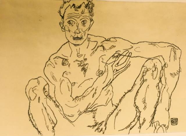 portrait of   naked crouching man i 蹲着的男性裸体