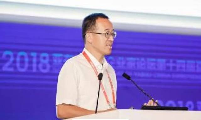 俞敏洪最新演讲:《在动荡的时代做不动荡的自