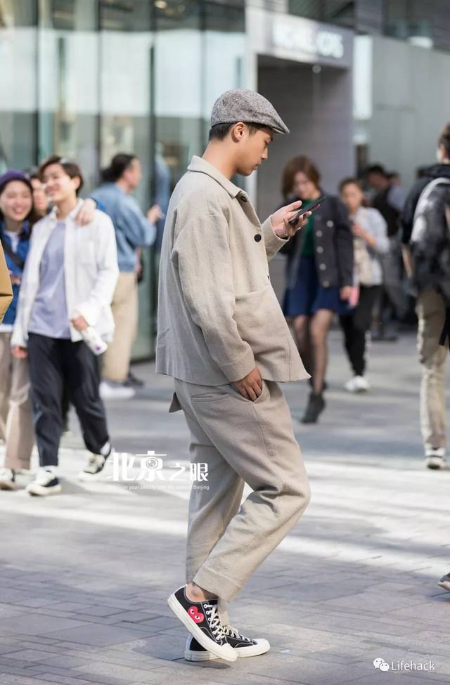 论男生衣品北京三里屯确实干不过成都太古里