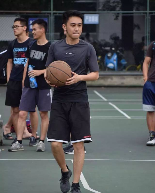 6e604b0ff0624c6eb15fd4a6d1b69054.jpeg