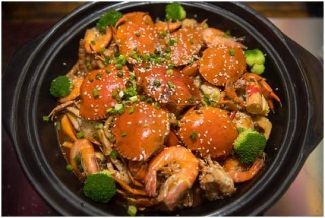 来海口金盘夜市必“打卡”的网红美食