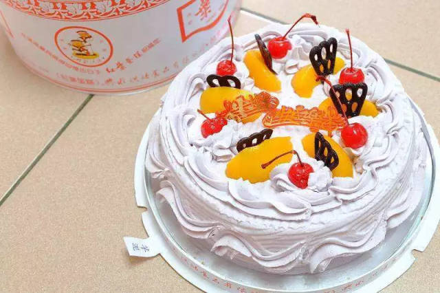 开挂了!福州最土味的红叶蛋糕变身ins风,秒杀网红甜品店