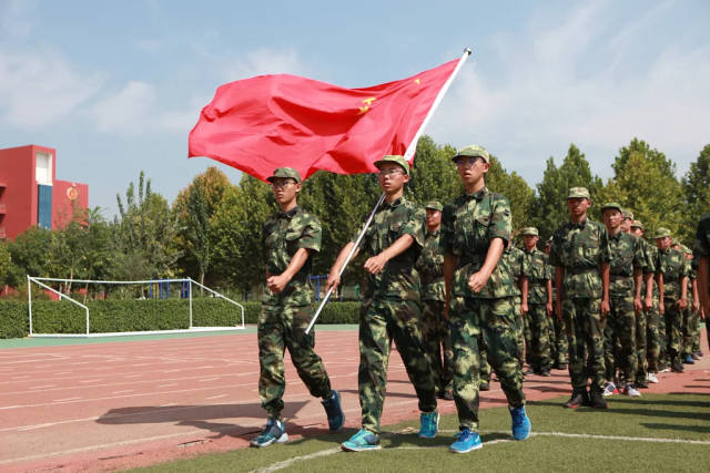 组织机构 临汾一中高一年级 训练团队 61213部队 参训人员 高一年级