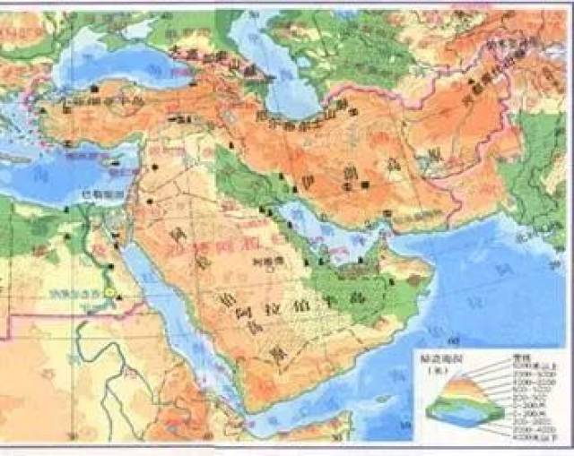 (1)位置重要性:五海三洲之地——阿拉伯海(波斯湾),红海,地中海,黑海图片