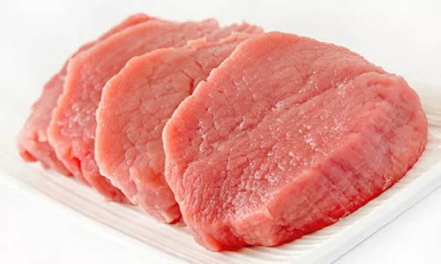 教大家如何辨别猪肉好坏 新鲜和健康的猪肉,瘦肉部分颜色呈鲜红色