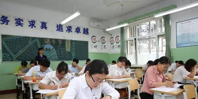 北京早新闻:滴滴顺风车才下线,滴滴快车就再出丑闻。