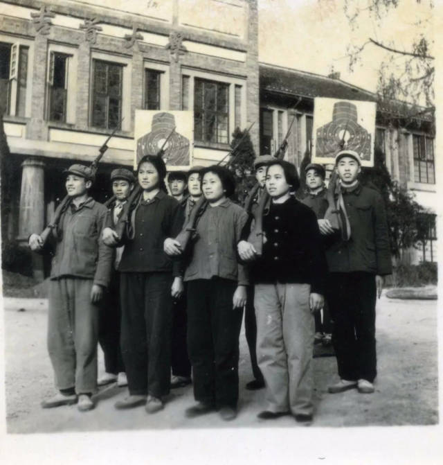 【老照片】光阴故事,吉首大学60年,留下了多少人的回忆