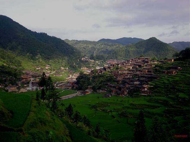 地址:黔东南雷山县西江千户苗寨后山