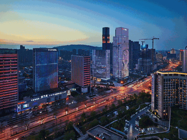 壁纸 大厦 建筑 夜景 640_479 gif 动态图 动图