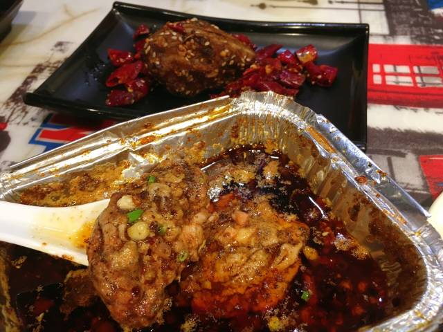 锡箔纸烤脑花是怎样烤的?