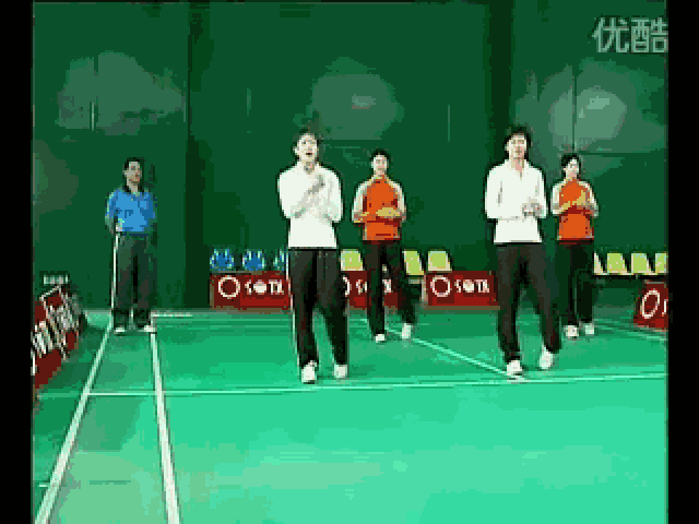 初秋| 温度适宜,是非常适合羽毛球运动的季节,我们一起来打羽毛球吧!
