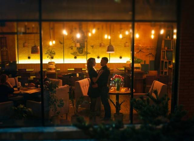 深圳适合求婚的餐厅,tell love为你选择最合适的
