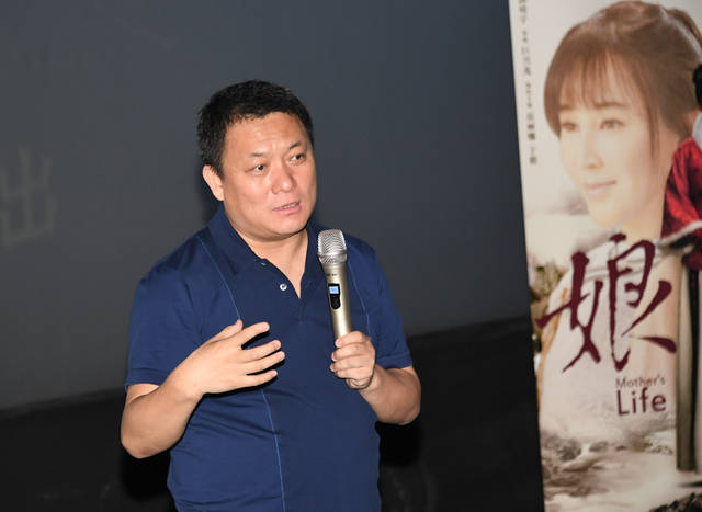 其中,大儿子郭信长饰演瑛娘的养子五儿,女儿郭信如饰演瑛娘的三女儿念