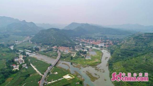 源泉镇是国家重点风景名胜区和国家级水资源保护地,也是博山城区的