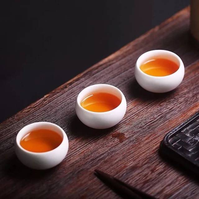 黄茶加工基本原理是什么_黄茶加工工艺照片(2)