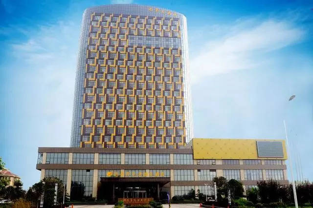 莒南这家顶级大酒店,五星级标准,总投资近4亿元,餐位1600余座,让你