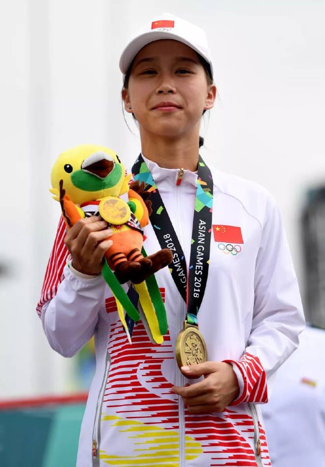 亚运直播|中国健儿雅加达滑板赛场创造历史,为