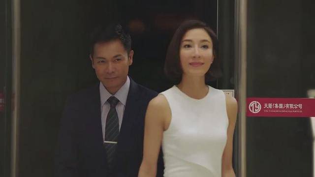 「再创世纪」姐妹同剧,一是主角一是龙套,本是