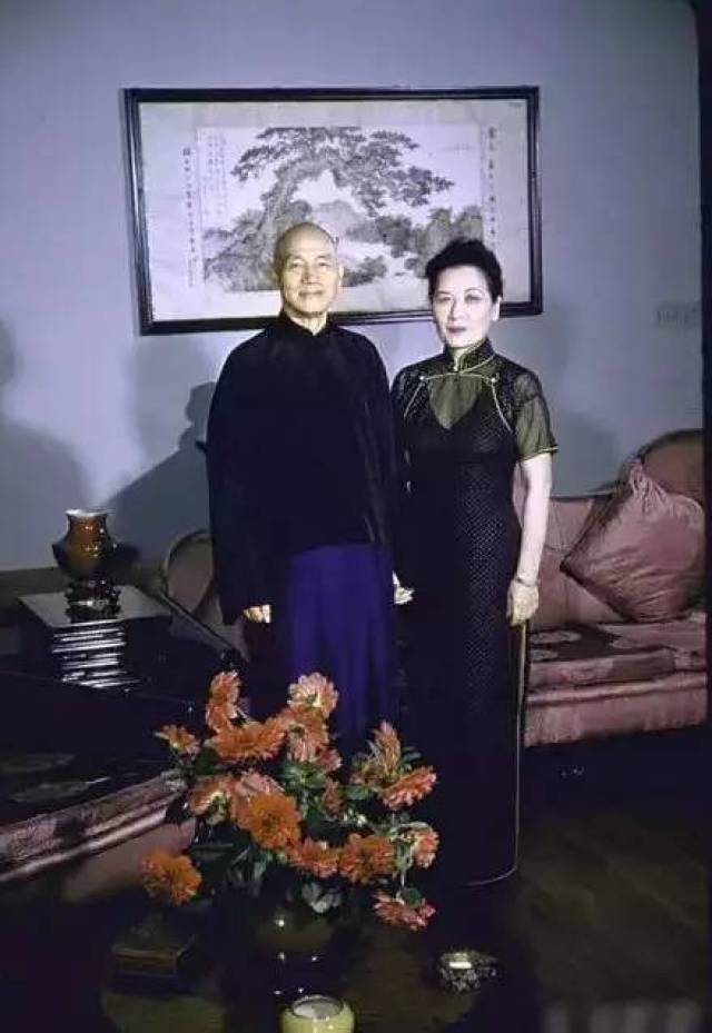 老照片:宋氏三姐妹之大气宋美龄