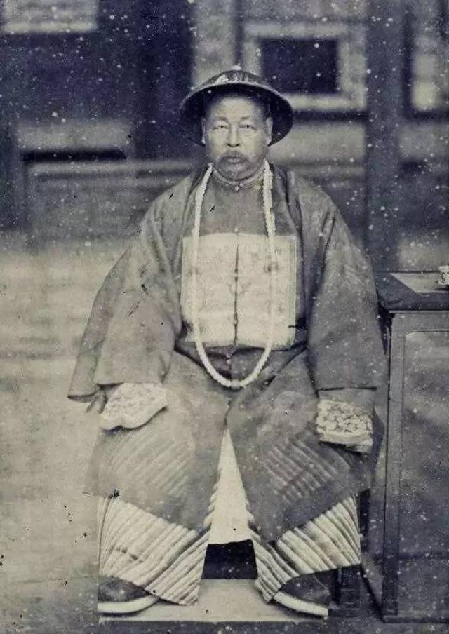 清朝大臣老照片: 个个威风八面