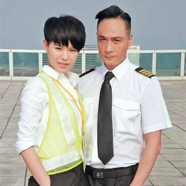 一朝冲上云霄,十年岁月如歌