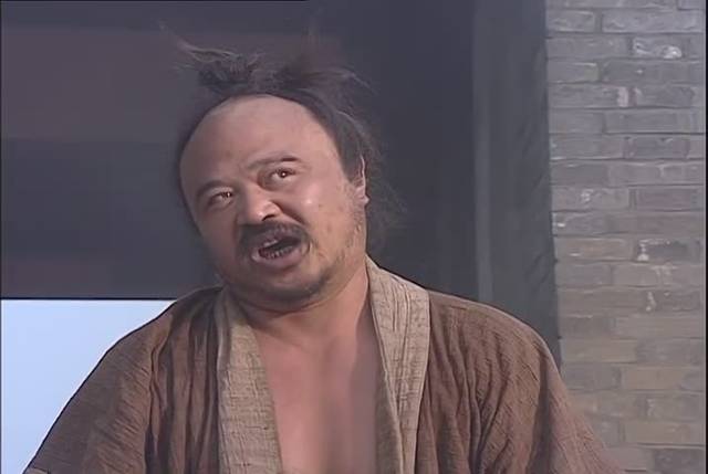 水浒传中杨志卖刀杀死牛二也属于正当防卫,开封府将他发配充军