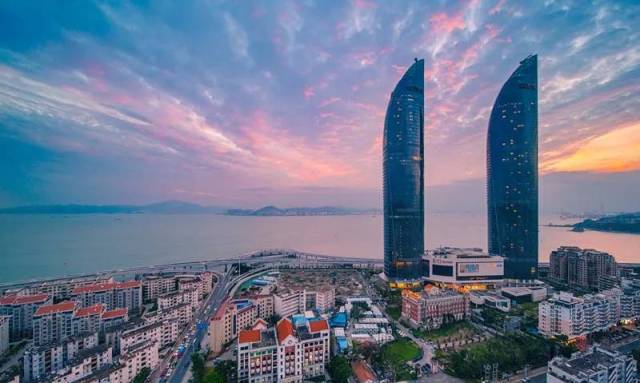 厦门的地标出现电影塔也在双子中有建筑.怡红院快播电影网西图片