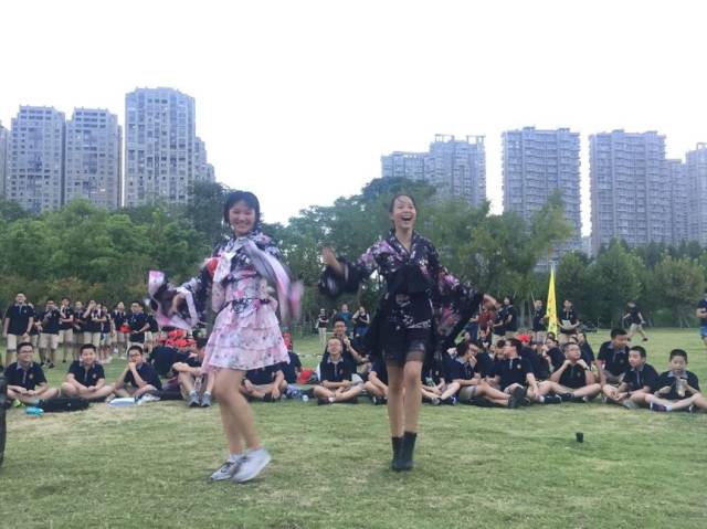 浩荡钱江水,坚毅东南人 ——记杭州东南中学2018学年第一学期开学系列