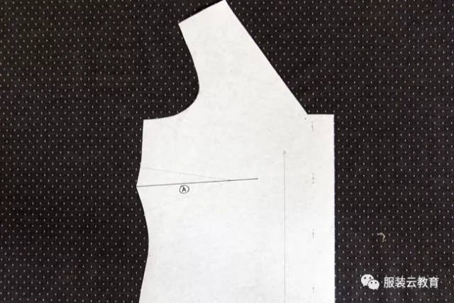 如何进行胸围大小的调整?