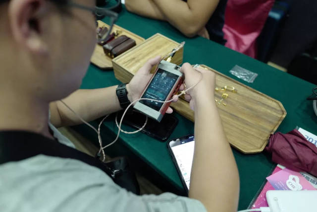 广州国际耳机展一线报道