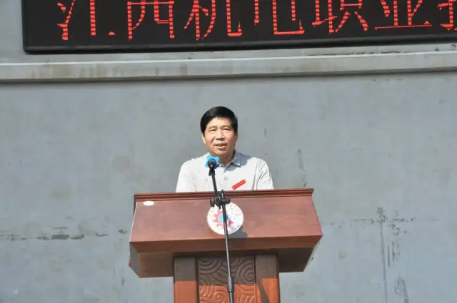 学校党委副书记,校长陈东林,党委委员,副校长朱林,江西省军盾国防教育