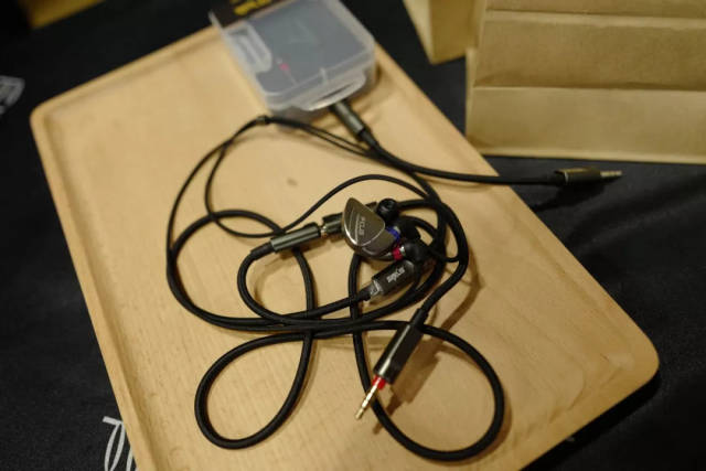 广州国际耳机展一线报道