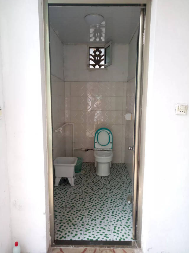 山东青州农村厕改调查:厕所革命 让乡村的里子面子都变美