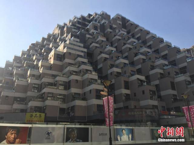 江苏昆山"金字塔"建筑引热议