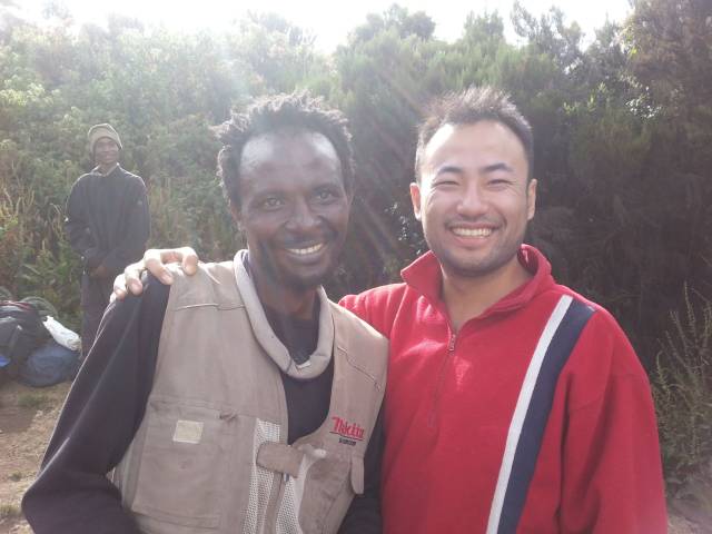 如果中国人在非洲,直接称呼非洲人小黑,会有