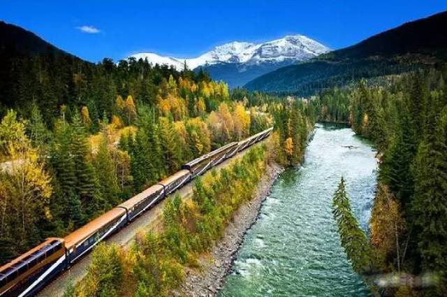 地理赏析 | 世界十大最美铁路——最好的风景永远在路