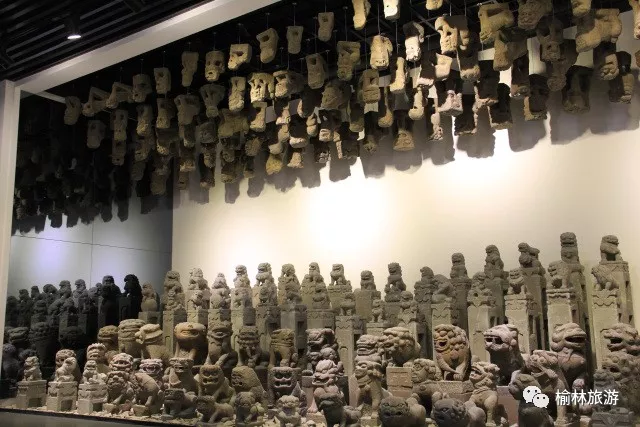 3000平方米,包括"万象幻化,厚土雏成""千秋风云,长歌悠远""红色热土