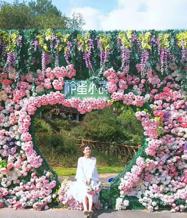 家门口的9d玻璃桥,崇阳柃蜜小镇精华一日游9月16日发班!