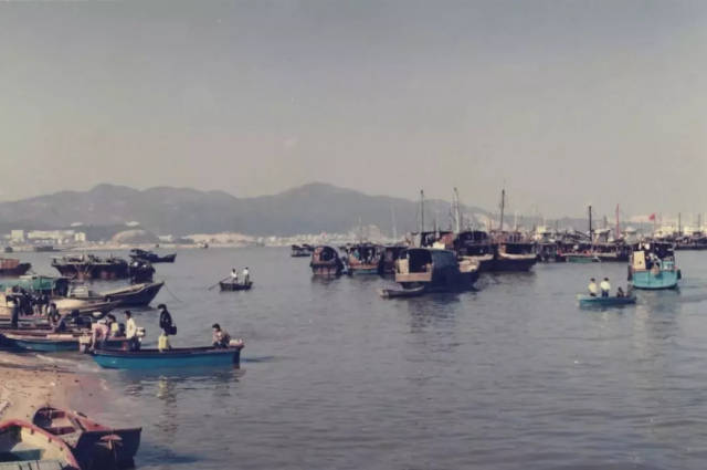 �������ںη����й���