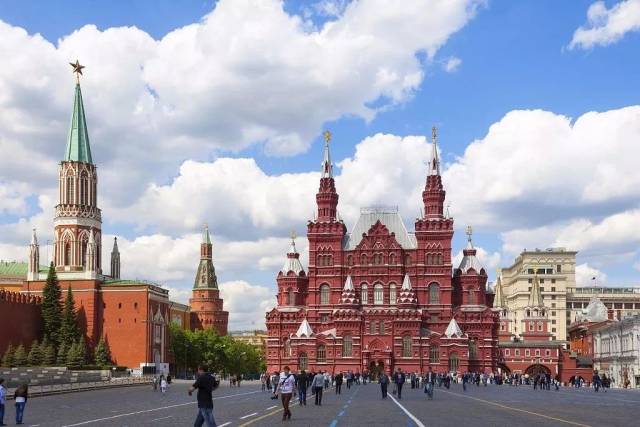 中国人去哪个国家旅游比较受尊重?前三名真的