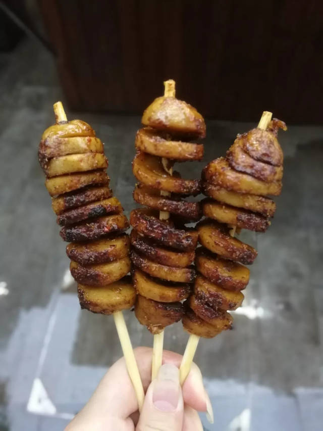东北大哥老幽默了!你是不是已经知道是哪家