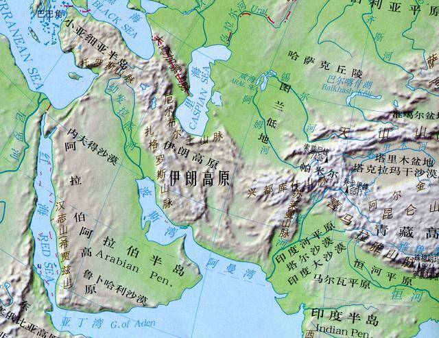 第一个例子是亚洲的伊朗高原,我们观察到伊朗高原的纬度位置较低