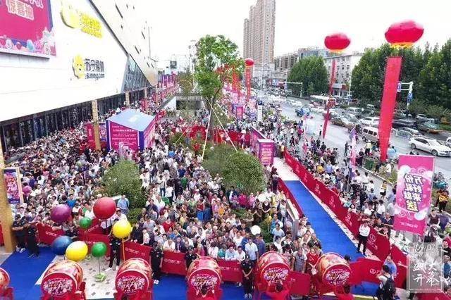 淮南万达广场皇城pk吾悦广场谁更胜一筹