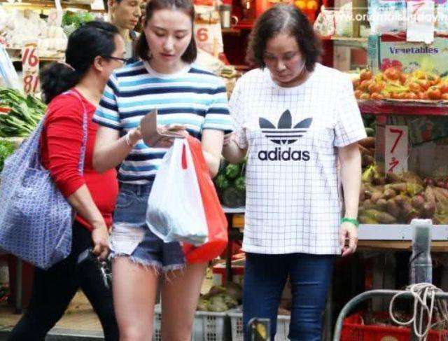 为何在香港超市,菜市场, tvb明星普通到素颜出行都没有人围观?