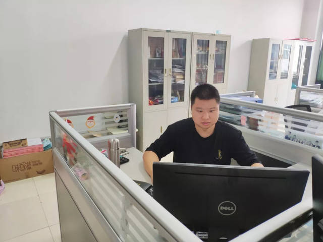 可帅可萌,可盐可甜,快来这里认领你的新生班辅导员!