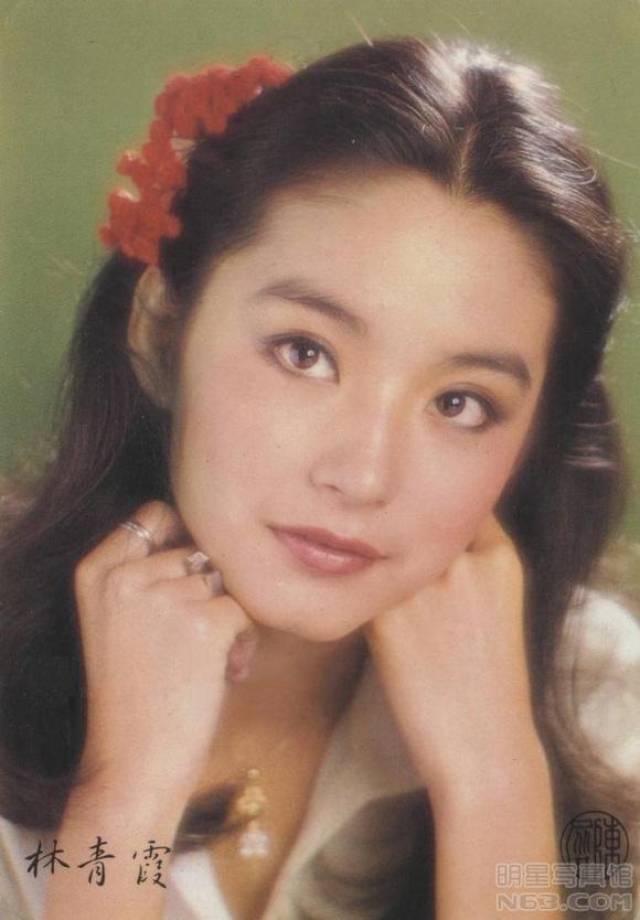 1993年港台明星挂历,王祖贤娇俏,张曼玉稚嫩,林青霞端庄秀丽!