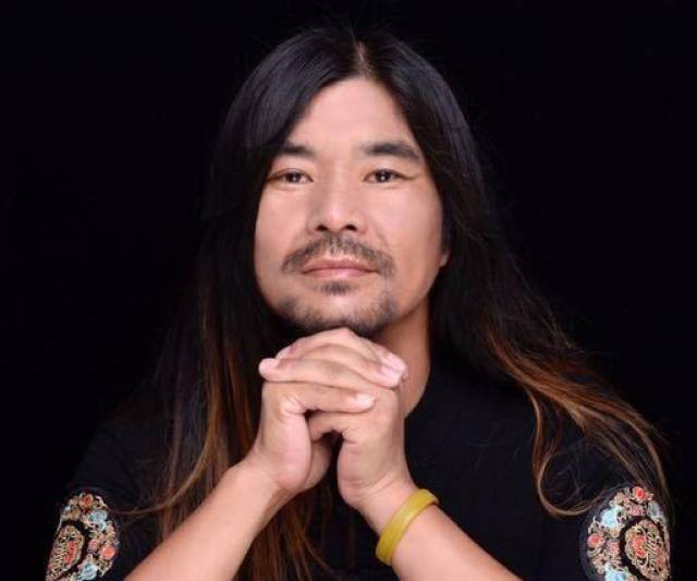 最励志!面筋哥打脸韩红,曾被骂滚如今爆红网