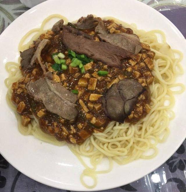 金张掖,银武威,玉酒泉,还有兰州牛肉面,甘肃这些美食可谓点睛之笔