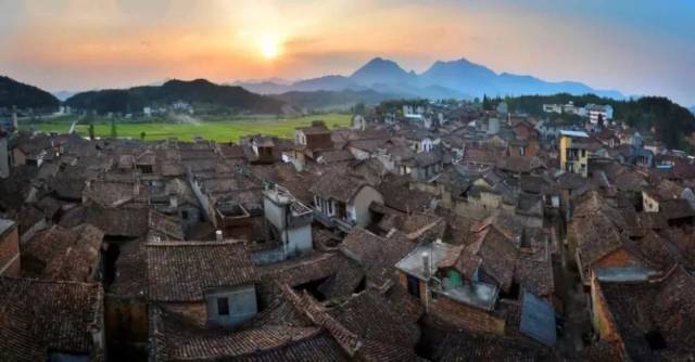 ¡¾Ï²ÓÂ÷¢´ó»á¡¿ÒÔոеÄÃæÃ²Ó½ÓÄÏÆ½Êеڶþ½ìÂ÷¢´ó»á