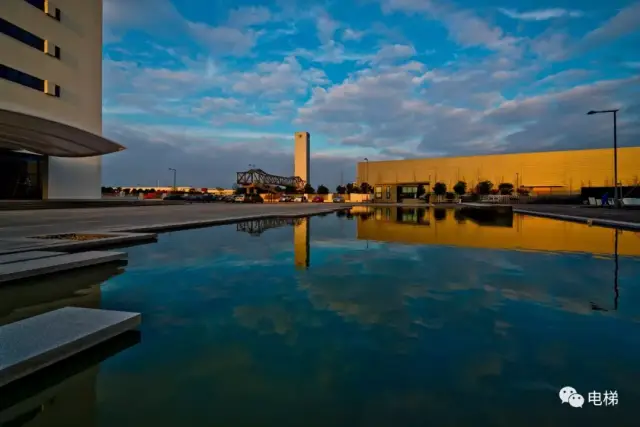 王者归来,巨人电梯化身巨龙电梯再续传奇